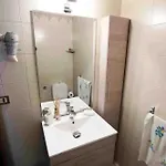 Chalet Charming With Terrace In Lavinaio - 32 M² Fleri
