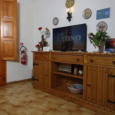 Charming With Terrace In Lavinaio - 32 M² Fleri