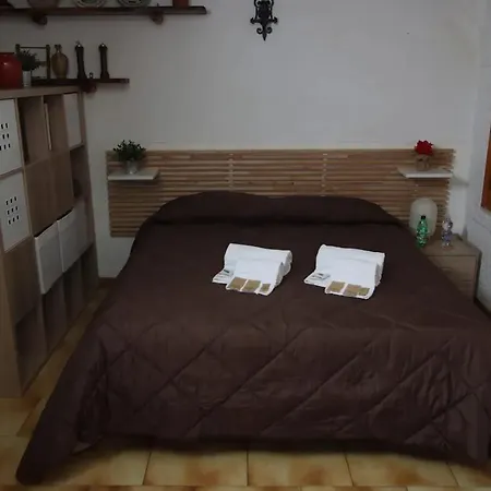 Charming With Terrace In Lavinaio - 32 M²
